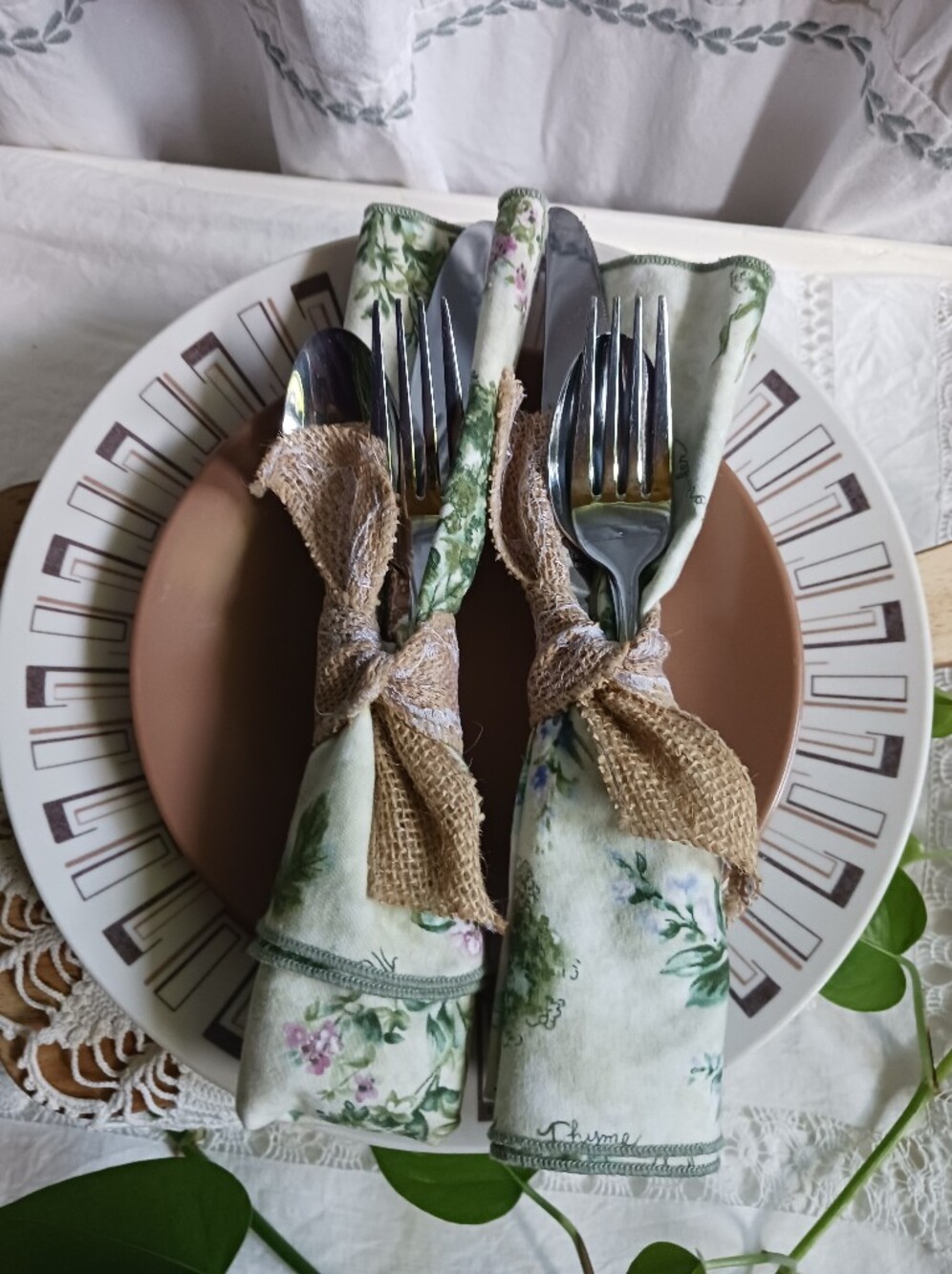 MCM Harmony House Melamine Picnic Outdoor Dining Set For 2 Retro Vintage 60s